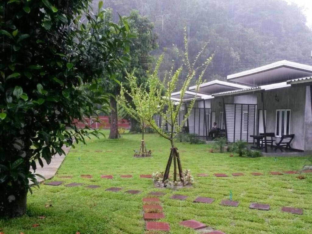 V Valley Resort Satun Esterno foto
