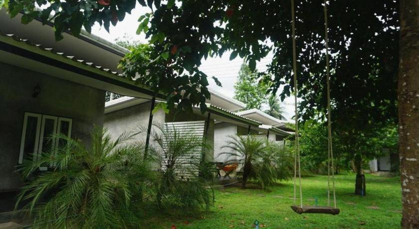 V Valley Resort Satun Esterno foto