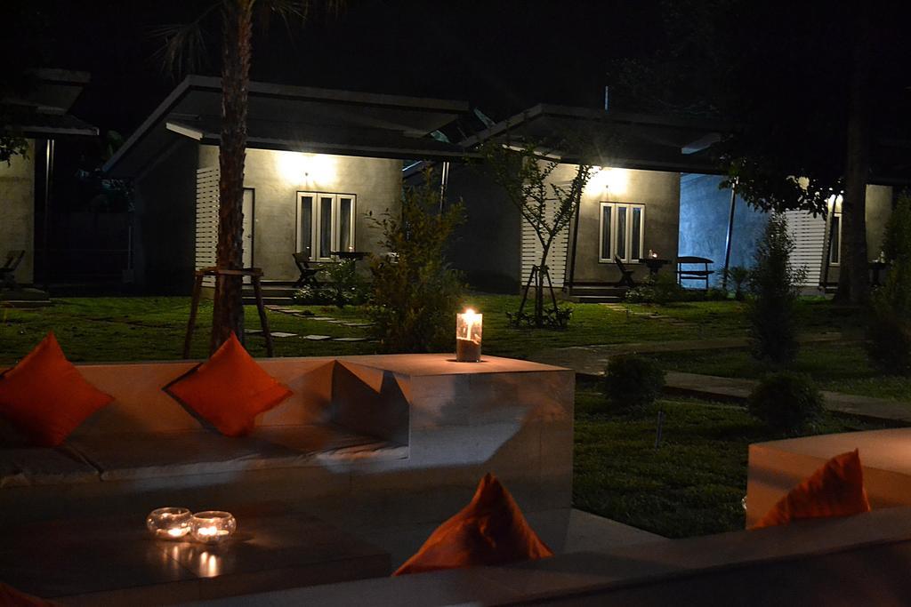 V Valley Resort Satun Esterno foto